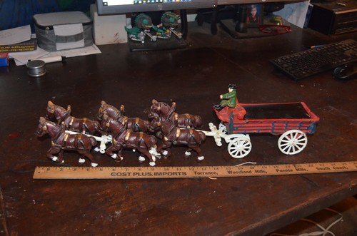 Vintage Cast Iron Wagon Train with rider & 6 horses - Picture 2 of 9
