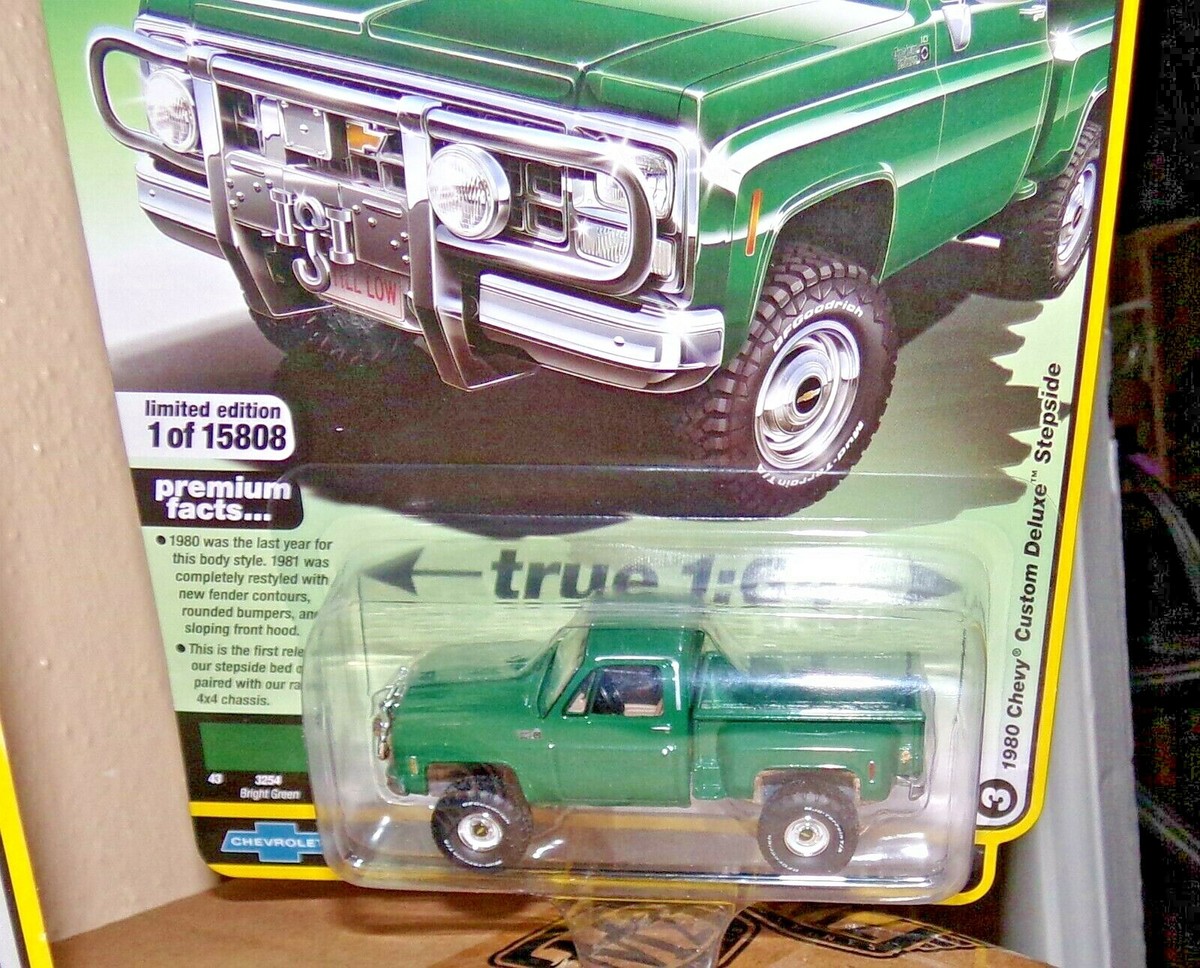 2020 AUTO WORLD 1980 CHEVY STEPSIDE 4X4 SQUARE BODY TRUCK Awsp057