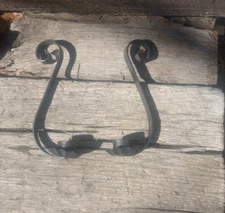 Colonial Tin Works Made in India scroll tea light candle holders