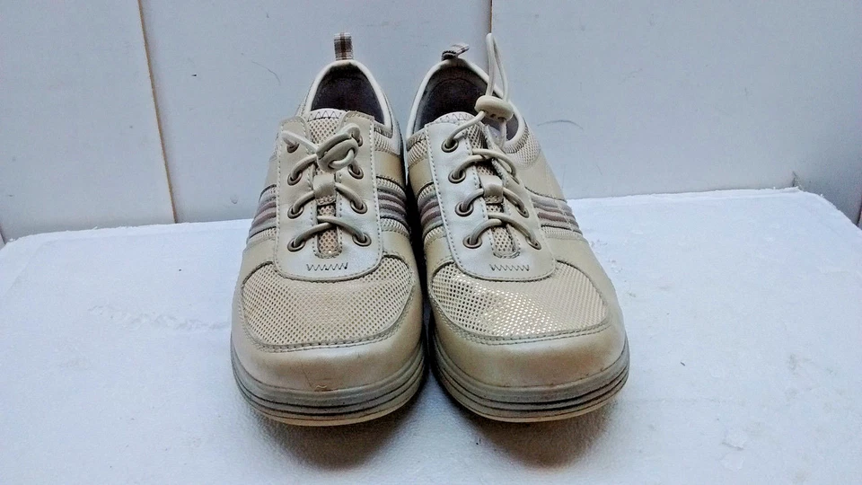 Grasshoppers Tan Leather Lace Up Athletic Sneaker Fitness Women Shoes 7.5W 38,5 - Image 2 of 4