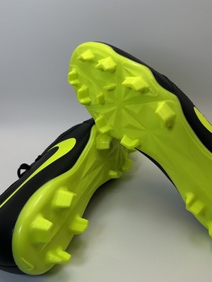 Size 6 Nike Phantom Venom Club FG Soccer Cleats Black Volt New AH7266-007