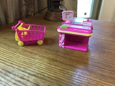 Shopkins Small Mart Scanner And Grocery Cart