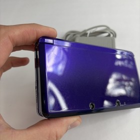 Nintendo 3DS Handheld Video Game Console Purple CTR-001 (USA) W Charger