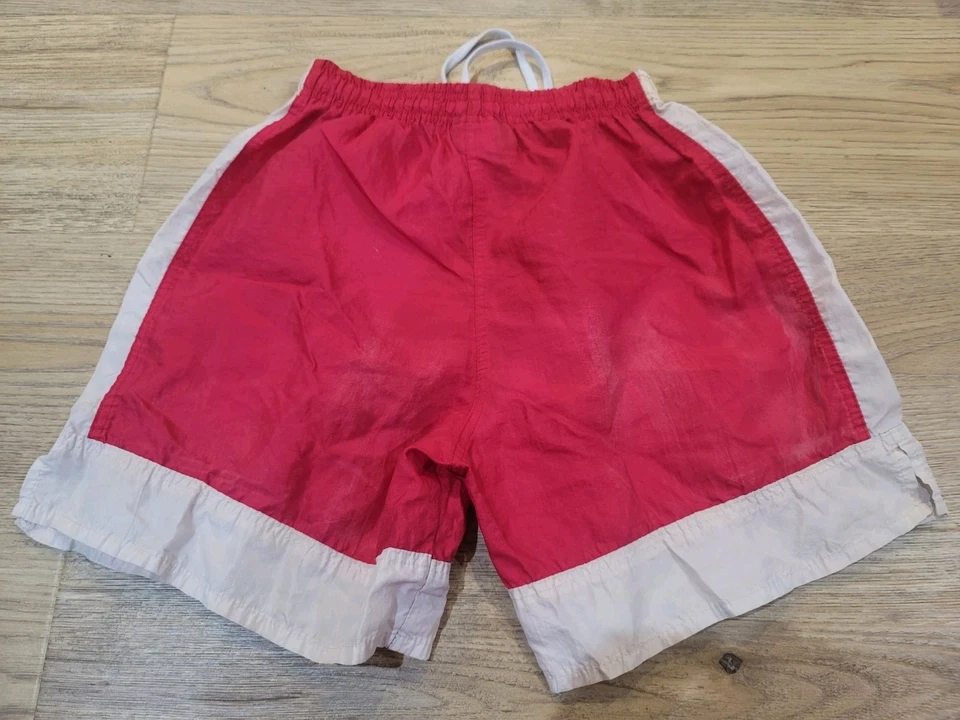 Винтажный 90-х UMBRO 100% нейлона футбольные шорты футбол работает молодежи M сделано в США - Изображение 3 из 4