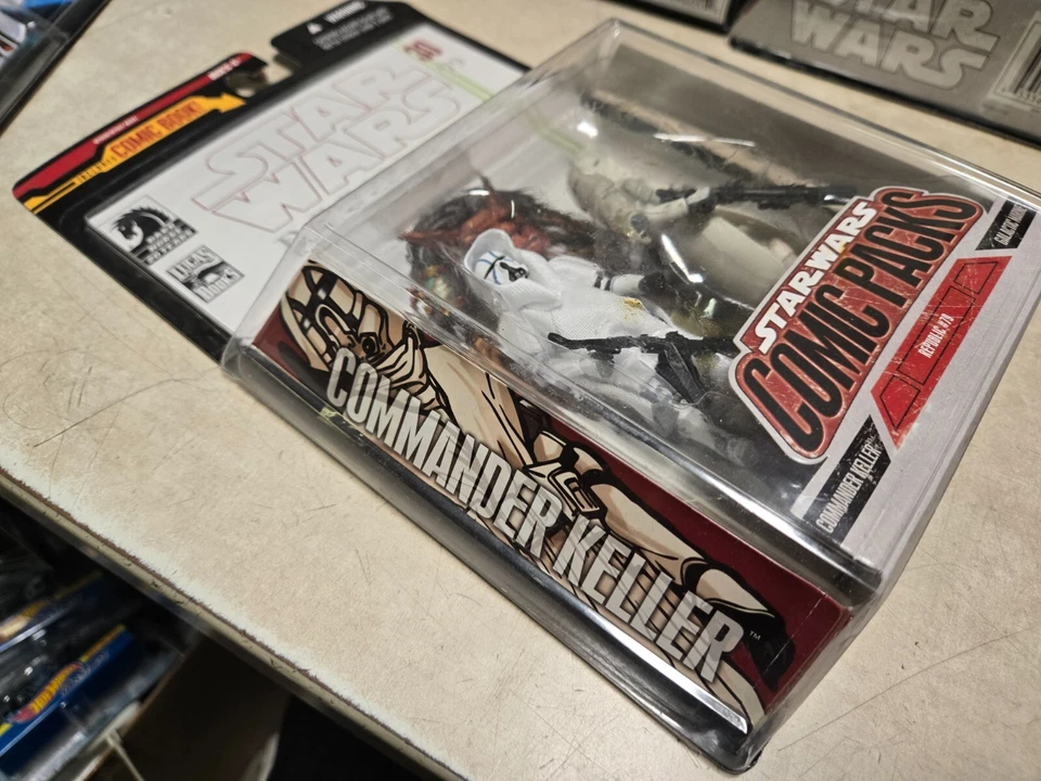 Paquetes de cómics sellados de Star Wars Republic #79 Commander Keller y Galactic Marine Foto 2 de 4