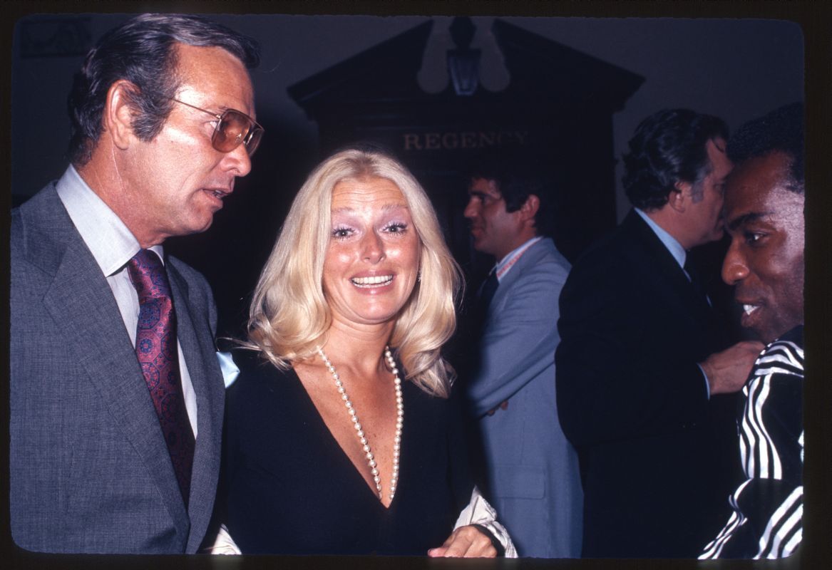 1972 DAVID JANSSEN & DANI CRAYNE Live Candid Original 35mm Slide