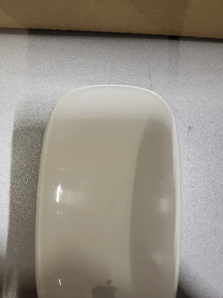 Apple Magic Mouse (Model A1296) - Kabellos Bluetooth Maus - Nicht Aktiv - Bild 3 von 4