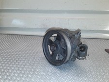 Pompe direction assistée Toyota RAV 4