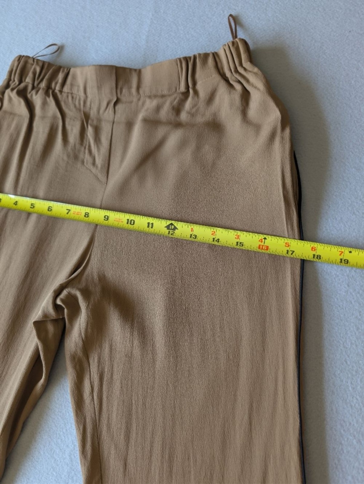 Luxury Designer Silk Blend Made In Italy Wide Leg Crop Trousers Neutral Contrast image 7