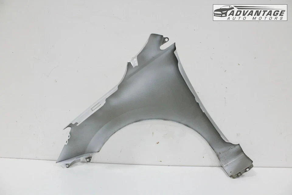 2020-2023 KIA RIO FRONT RIGHT PASSENGER SIDE FENDER COVER PANEL CLEAR WHITE OEM - Image 3 of 4