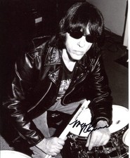 Marky Ramone DRUMMER RAMONES autograph, In-Person signed photo
