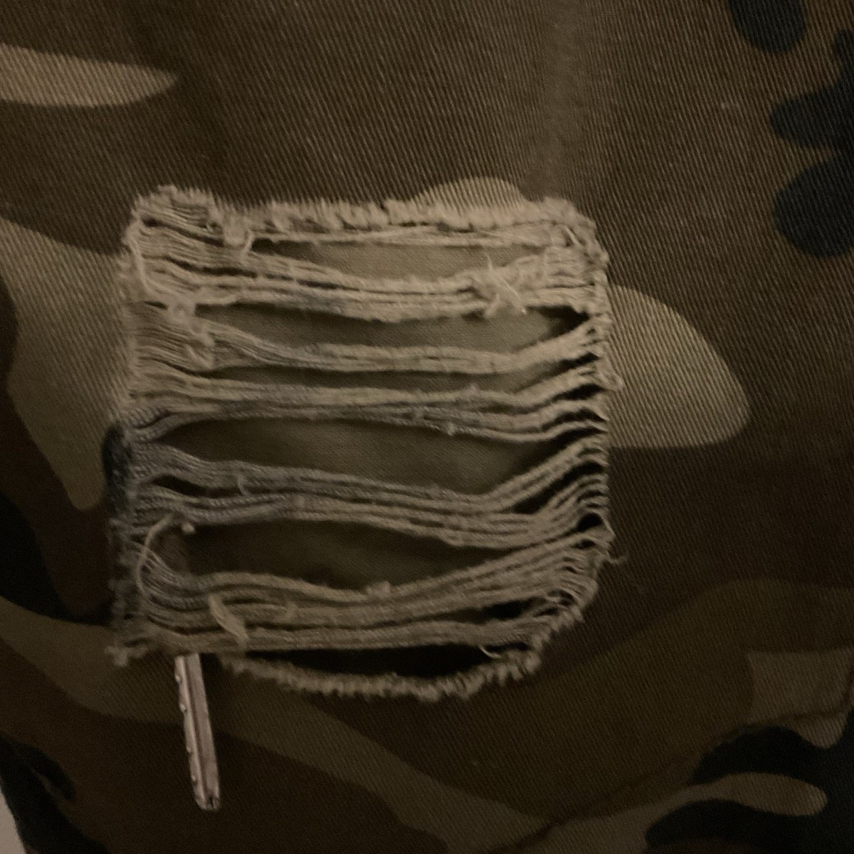 Pull & Bear Women Camo/Green Jacket European Size M, Button, Pockets, Zipper View 3