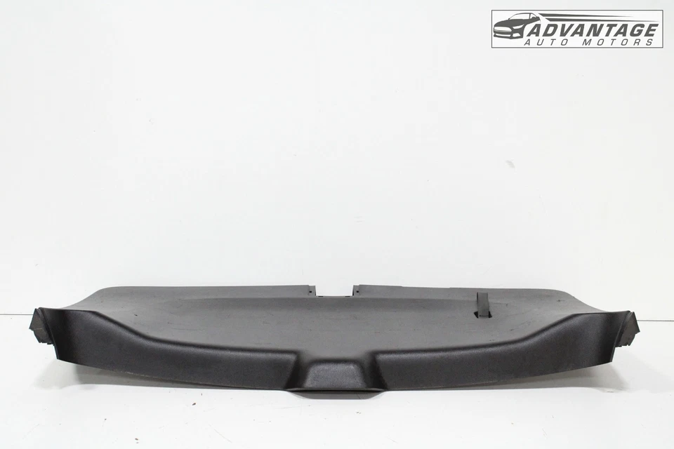 Cadillac Escalade 2015-20 puerta levadiza puerta trasera moldura inferior cubierta panel OEM Foto 3 de 4