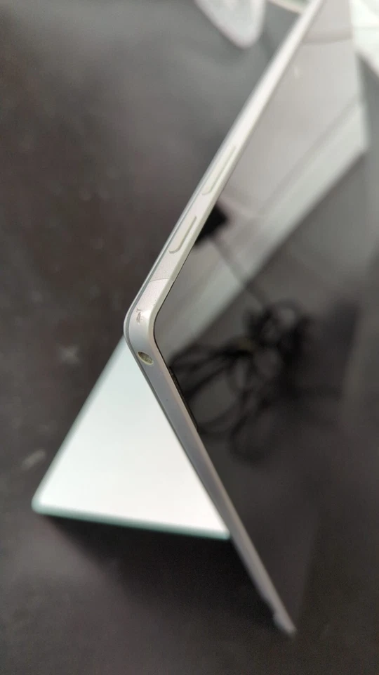 Surface PRO 5 1796 WIFI 12.3" i5-7300U 4GB 128GB SSD W10PRO *LEGGI BENE* - Immagine 2 di 4