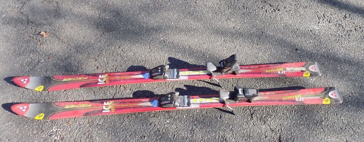 Fischer Revolution Ice Breaker DRS skis with Marker M27 Fischer Revolution Ice Breaker DRS skis with Marker M27