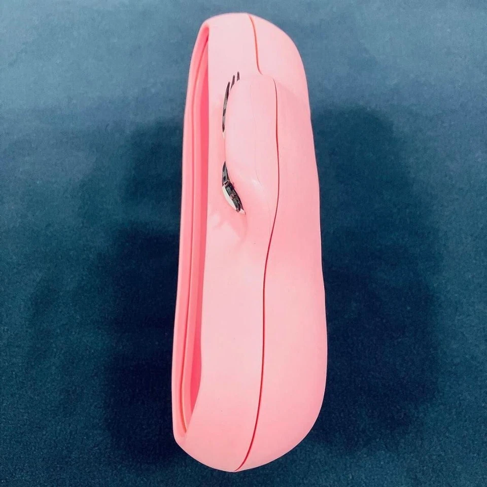 Beats by Dre Dude ROSA Soporte Altavoz Pastilla Móvil Figura Usado Foto 3 de 4