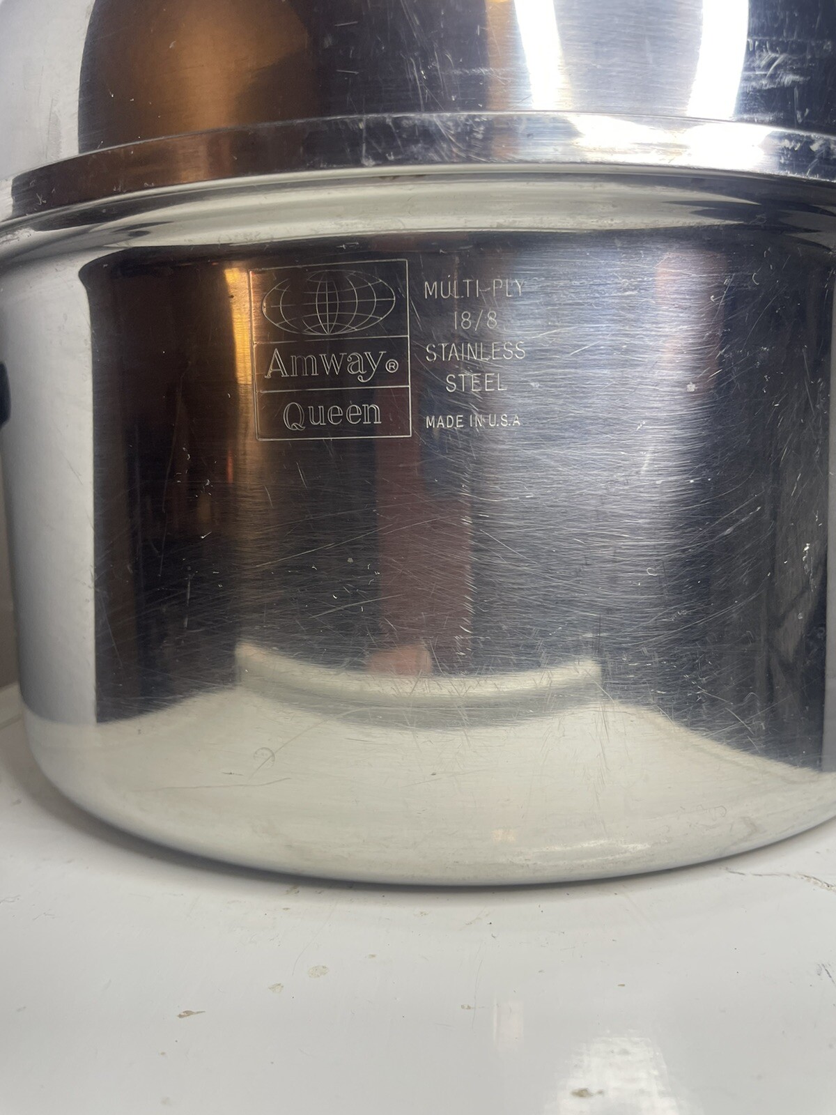 Amway Queen 18/8 Stainless MultiPly Cookware 6 Quart Dutch Oven with