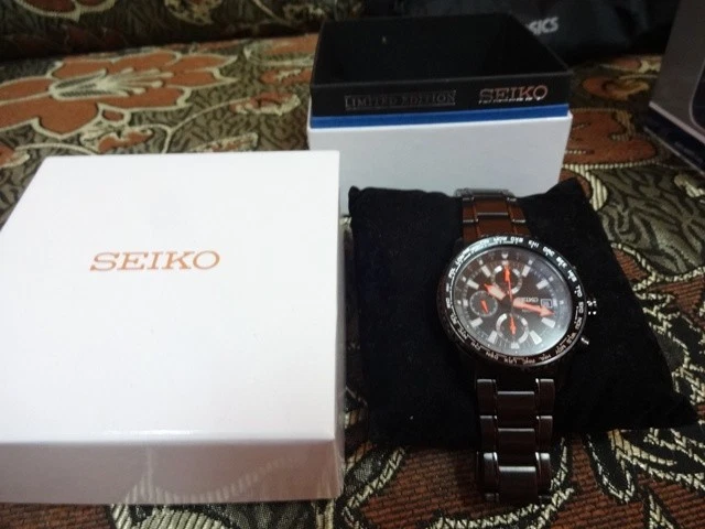 Seiko skx best sale chronograph