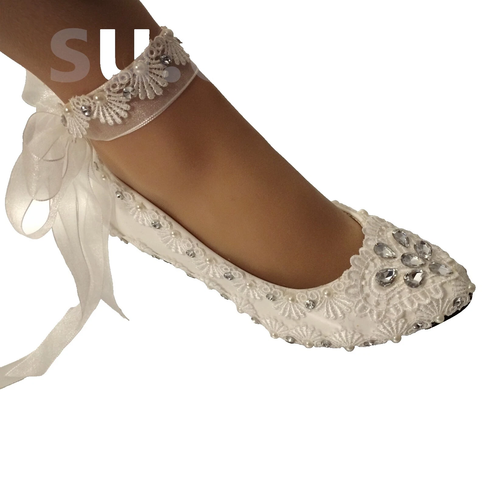 Атласные свадебные туфли на шнуровке Ups