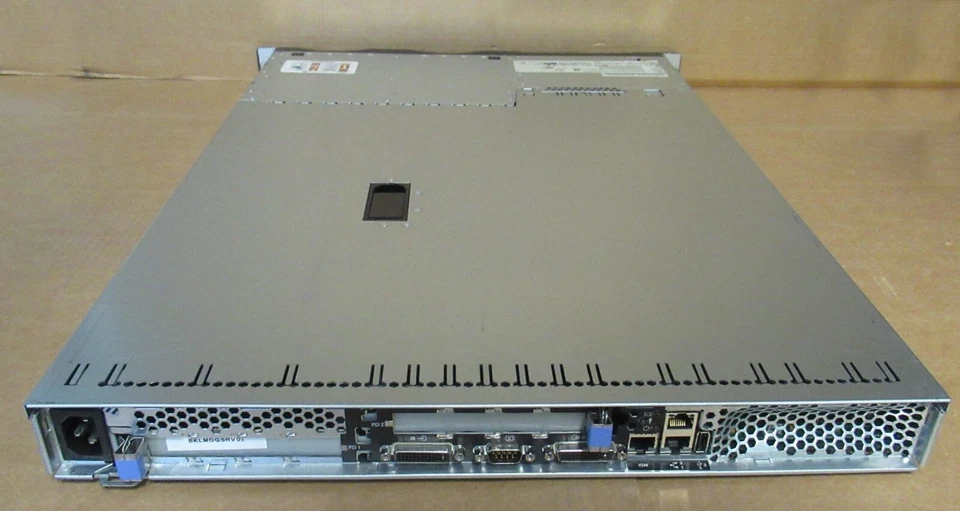 IBM XSeries 326M 2x Dual Core CPU 2.4GHz 4GB Ram 2x 146.8GB HDD 1U Server - Image 2 of 3