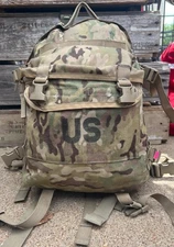 US Issue MOLLE II Multicam/OCP Assault Pack, Non-reflective ID slot on rear