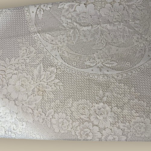 Vtg LOT 36 pcs HANDMADE CROCHET DOILIES Doily Tablecloth Runner Cream Craft DIY - Picture 5 of 5