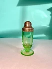Vintage Green Depression Glass Uranium Salt Shaker