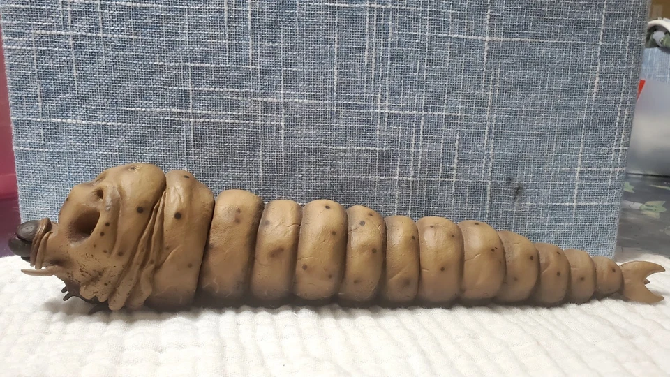 Boneco X-plus Mothra. 1961 - Imagem 3 de 4