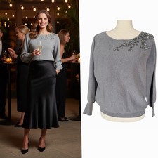 Chico’s Rhinestone Embellished Sweater Size 0/S Party Elegant Bling Gray Sparkly