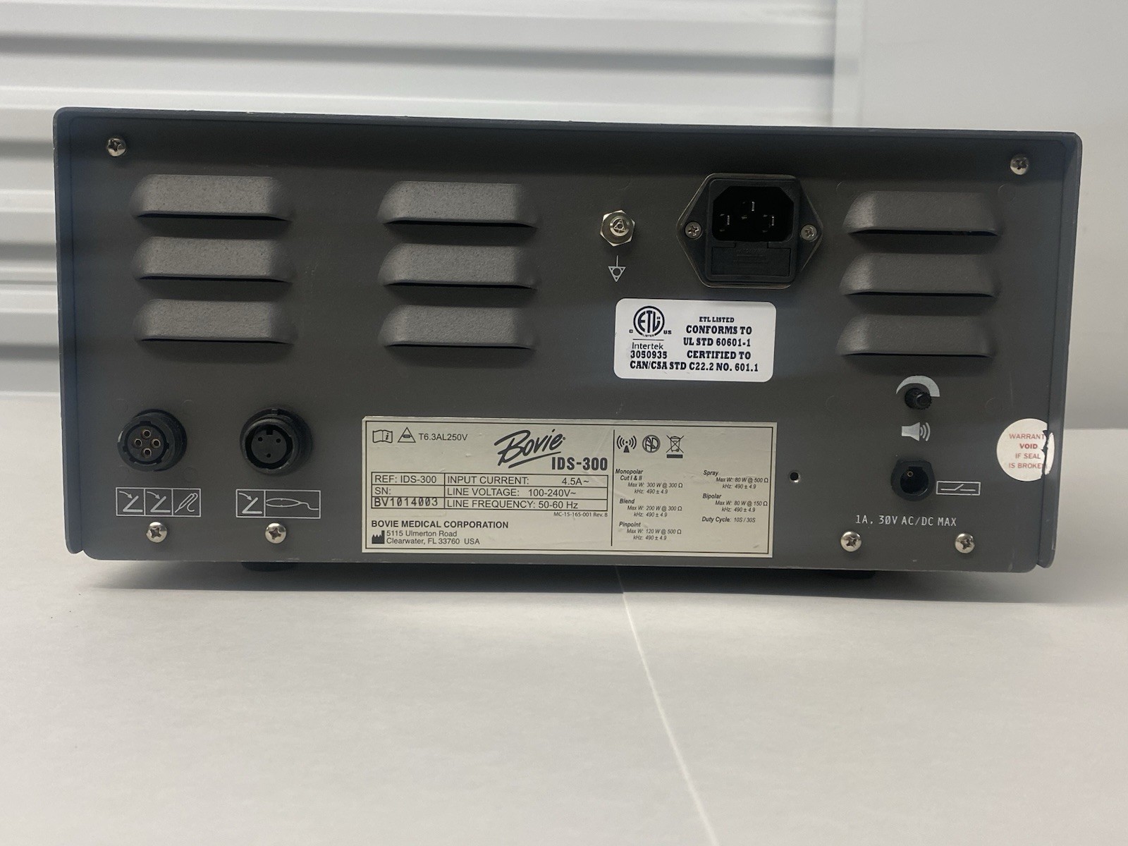 BOVIE IDS-300 ELECTROSURGICAL GENERATOR POWERS ON