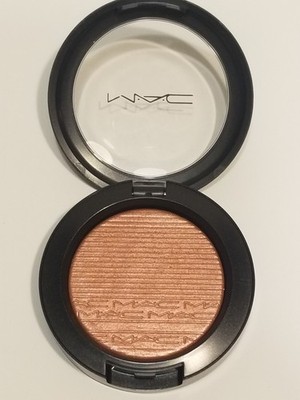 MAC Extra Dimension Blush CHEEKY BITS .14 oz Brand New **Without Box**