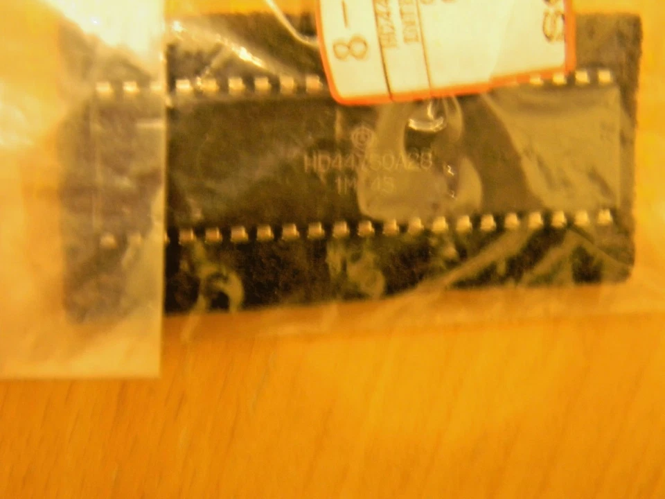 Circuito integrado HD44750A28 Foto 3 de 4