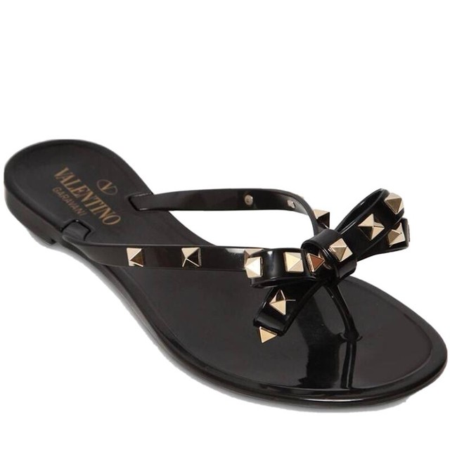 valentino garavani rockstud pvc flat thong sandals