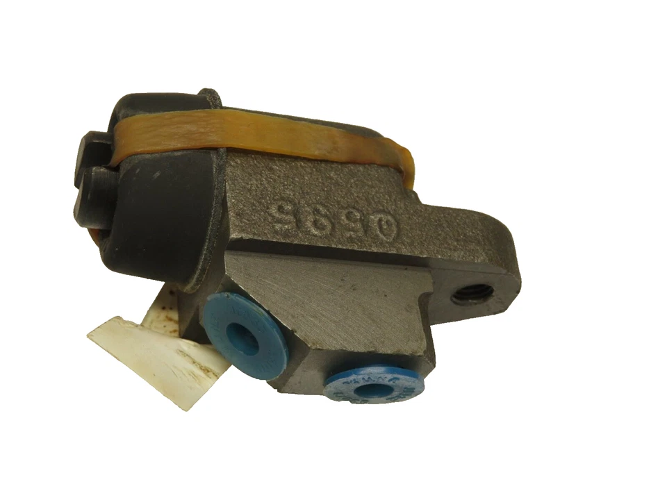 Cilindro de rueda delantera izquierda compatible con Saab 95 y 96 09/1963-66 Lockheed original 110403 Foto 3 de 4