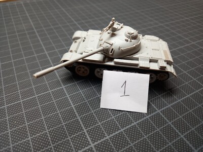 RUSSIAN T-55 T54A T-54B 【TRUMPETER】 USSR T-54B Tank Trumpeter 07281