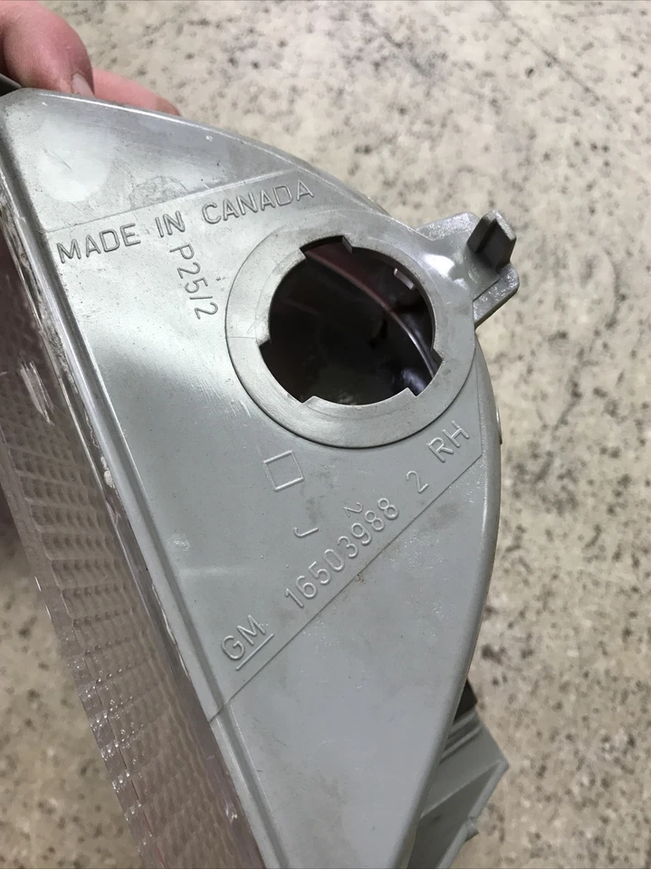 NOS 带盒雪佛兰停车灯镜头 1986 - 90 GM# 5974144 - 快速发货! — 第 4/4 张图片