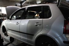 TÜR Hinten Links VW Polo 1.2 9 N Farbe Reflex-silber LA7W Limousine