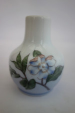 Vintage Royal Copenhagen Small China Bud Vase 366 116 – 6.5cm high – Good Cond