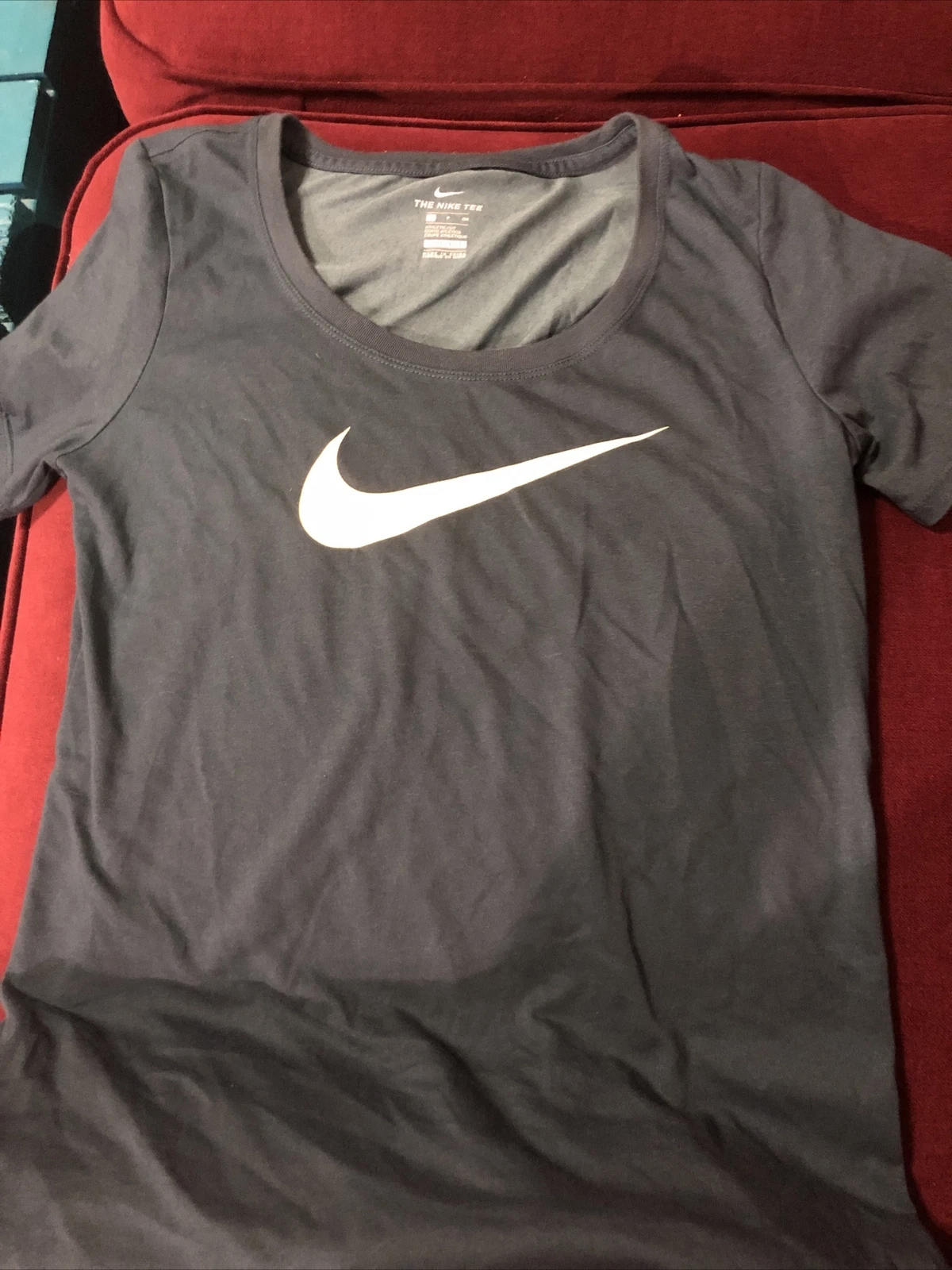 Adult Unisex Small Nike“Dri-Fit” Blue Tee With Fluorescent Nike Swoosh Logo