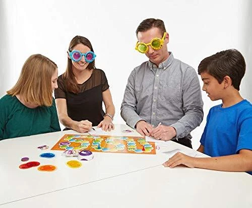Googly Eyes Showdown Hilarious Drawing Game with Vision Distorting Glasses - Picture 2 of 4