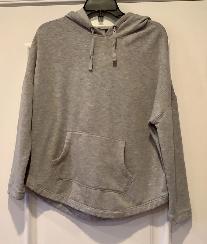 yogalicious pullover long sleeve pockets drawstring hood hoodie
