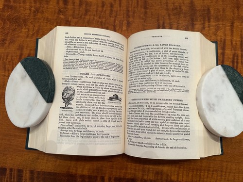 BEETON’S BOOK OF HOUSEHOLD MANAGEMENT -- First Edition Facsimile, 1969 - Picture 11 of 16