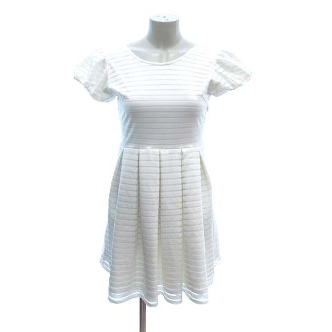 TTY & CO TITTY&CO Knee Length Short Sleeve Puff Border Tuck Back 