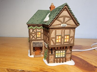 1995 Dept 56 Dickens Village Series - 