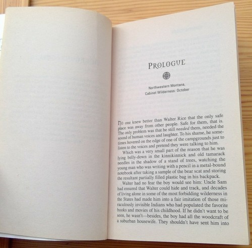 Cry Wolf by Patricia Briggs 2008 paperback - Imagen 7 de 7