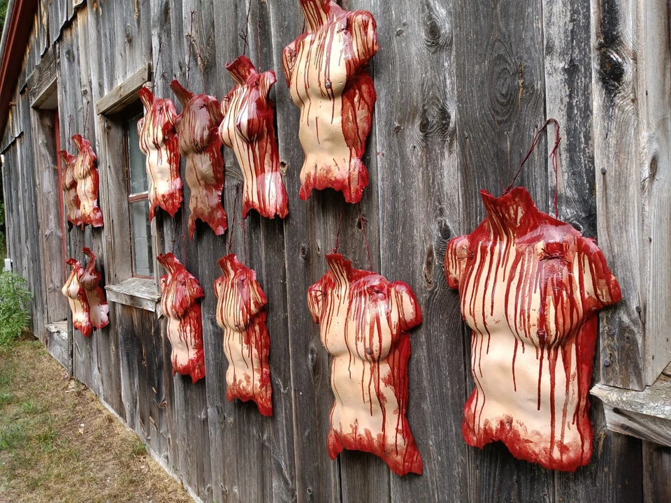 GORY SKINNED TORSO Halloween Props, OOAK by: MADMAT - Image 3 of 4