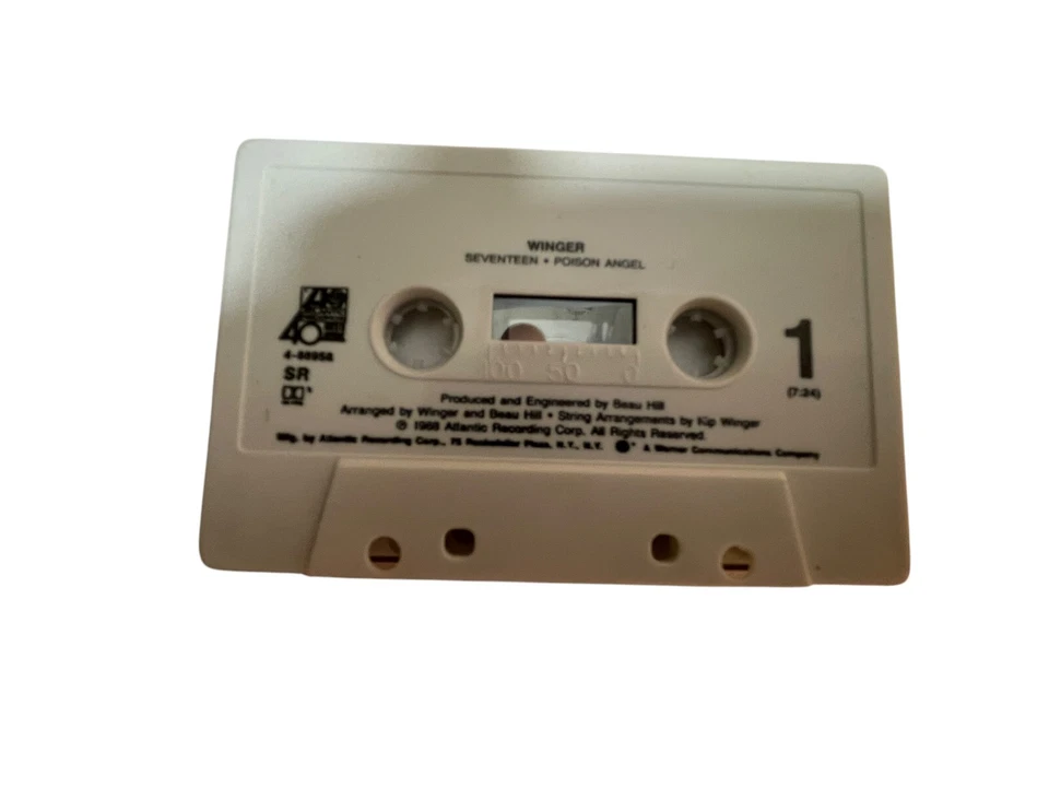Winger ‎– Seventeen Cassette, Single 1988 Atlantic ‎– 7 4-88958 Foto 3 de 3