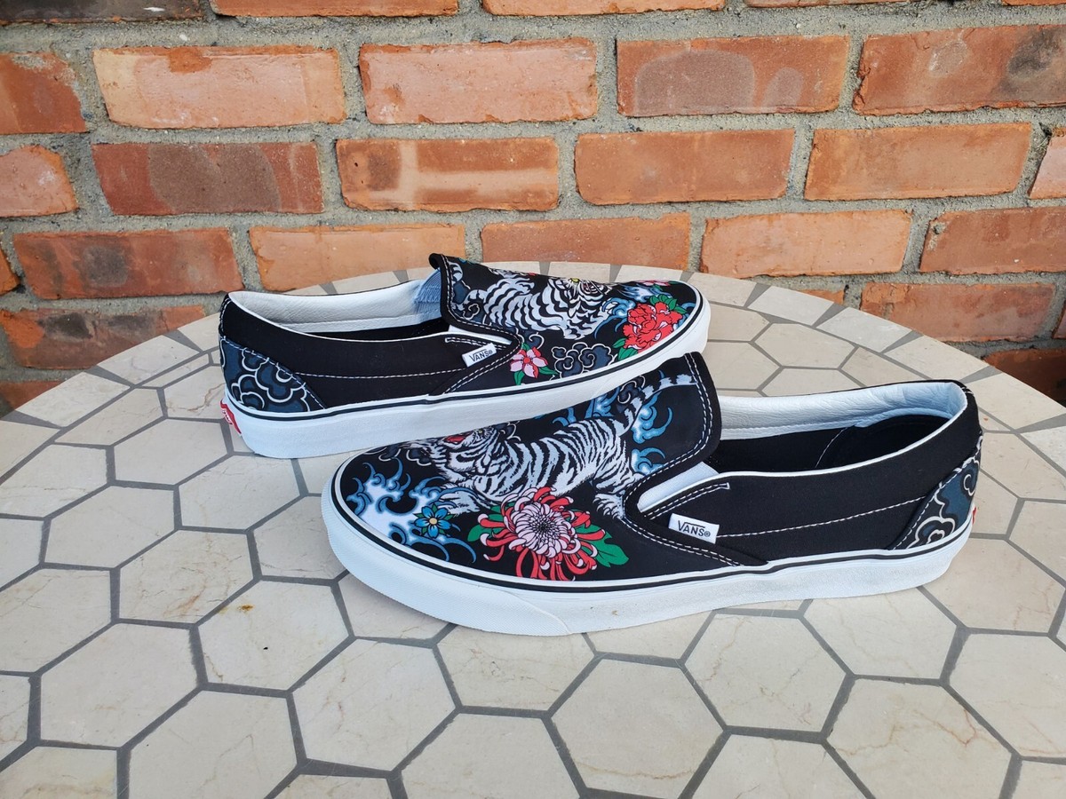 Vans Classic Slip-On Tiger Floral Tattoo Print Sneakers Men’s 9.5 Women’s 11 Vans Slip On Tiger Floral Men Sz 9 Skateboarding Casual  main image 3