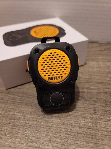 Tragbarer Bluetooth-kompatibler 5.3 Lautsprecher integriertes Mikrofon Clip Speaker Mini Speaker - Bild 1 von 6