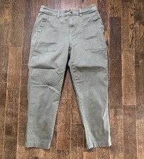 A New Day Pants Women’s Size 8 (W30xL25) Green Mid Rise Stretch Tapered Leg
